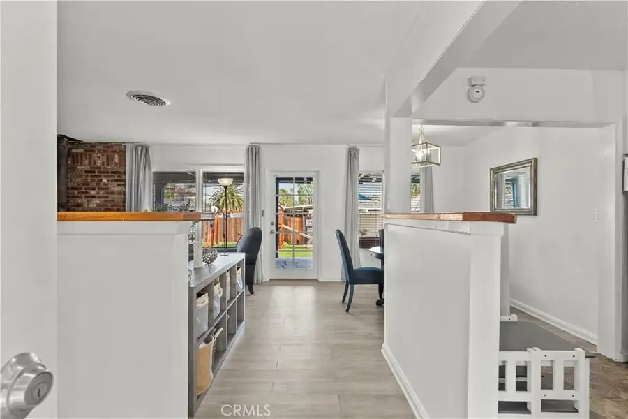 9908 Woodley Avenue, North Hills, CA 91343 - #2