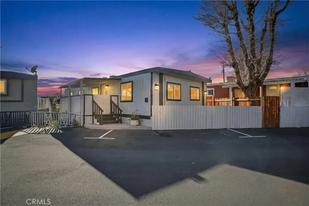 2515 E Ave I W23, Lancaster, CA 93535 - #1