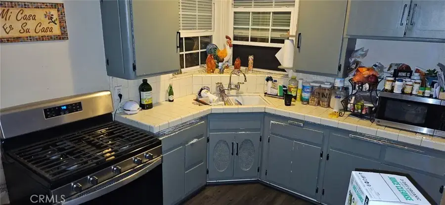 229 S 10th, Montebello, CA 90640 - #2