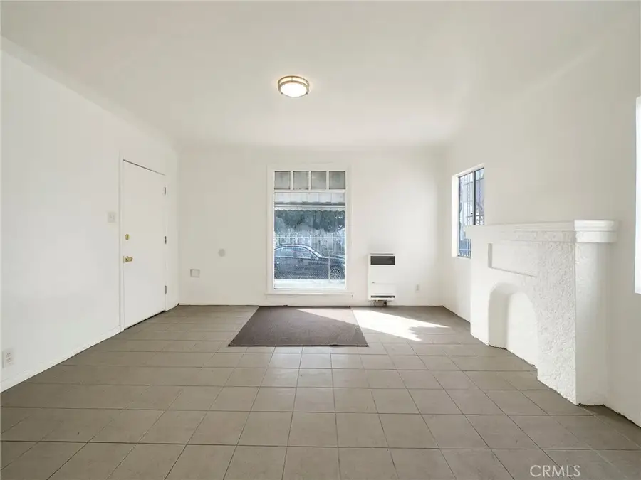 1207 E 76th, Los Angeles, CA 90001 - #3