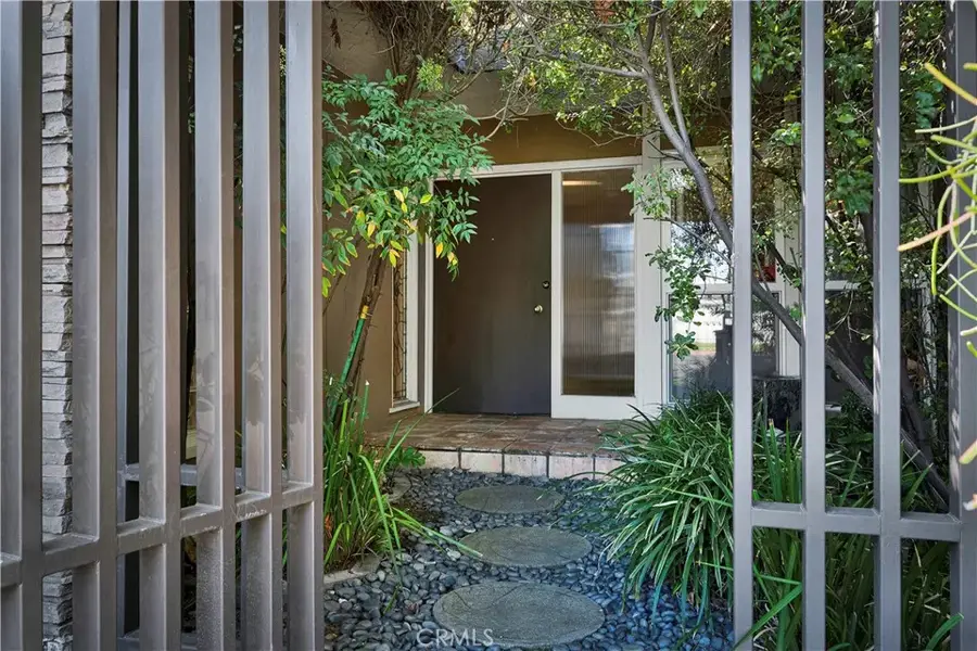 6119 Mary Ellen, Valley Glen, CA 91401 - #3