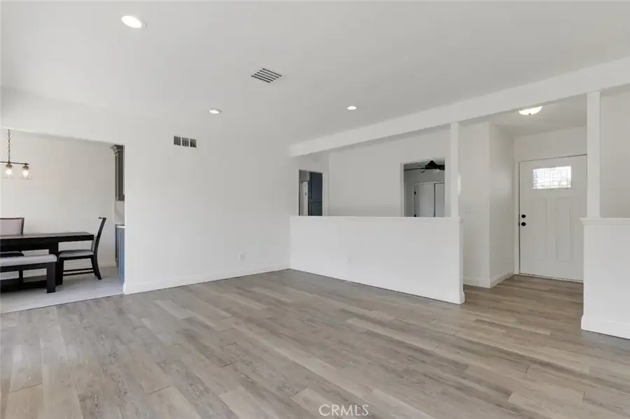 10926 Gaynor Avenue, Granada Hills, CA 91344 - #3
