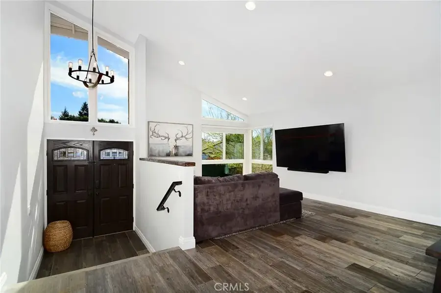 3001 Sunflower, Thousand Oaks, CA 91360 - #3