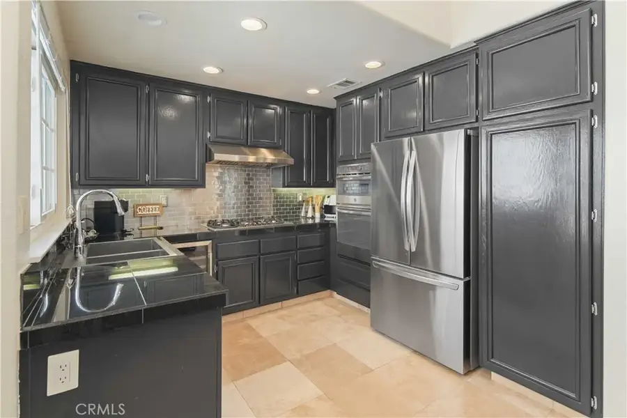 24526 Windsor #B, Valencia, CA 91355 - #3