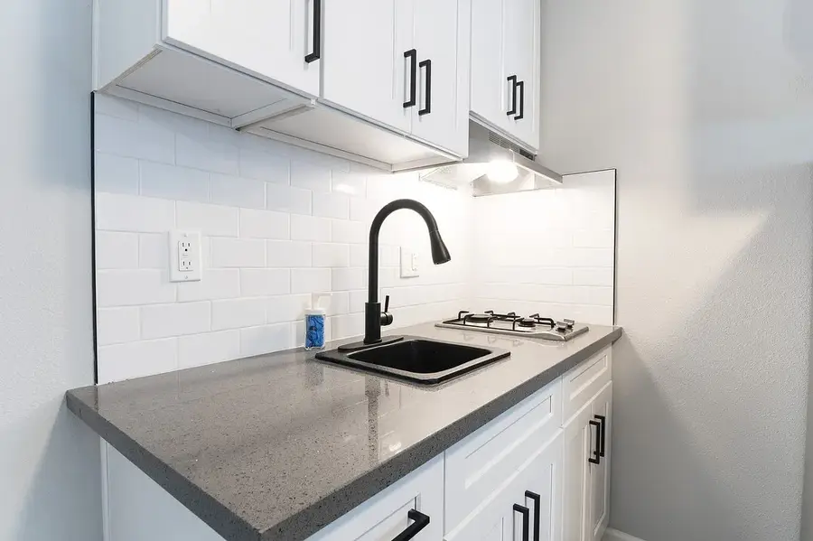 1864 W Cordova Street, Los Angeles, CA 90007 - #3