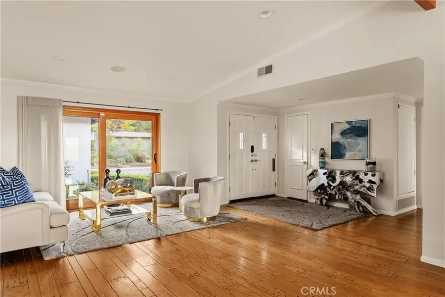 22370 Algunas Road, Woodland Hills, CA 91364 - #3