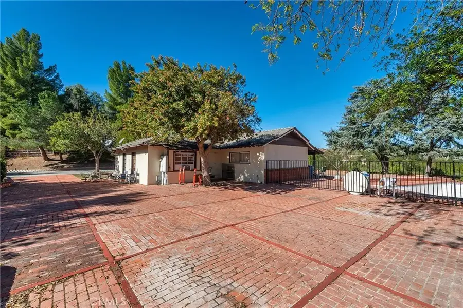 6006 Clear Valley, Hidden Hills, CA 91302 - #3