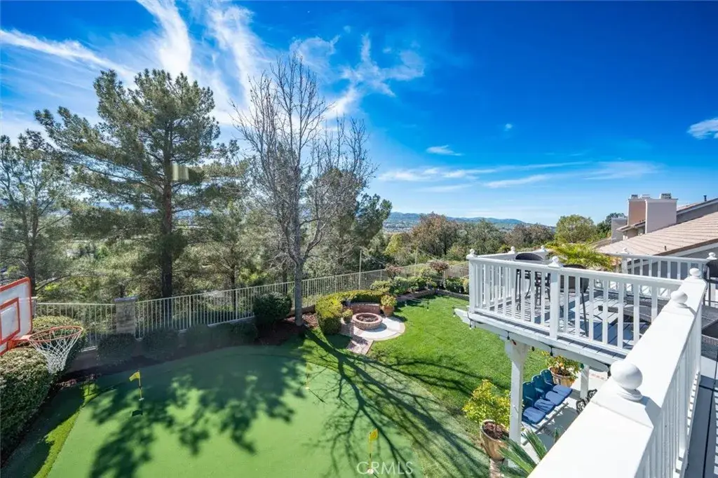 23224 Sherwood, Valencia, CA 91354 - #1