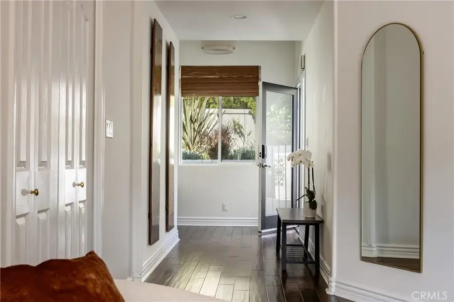 3261 N Knoll Drive, Los Angeles, CA 90068 - #3