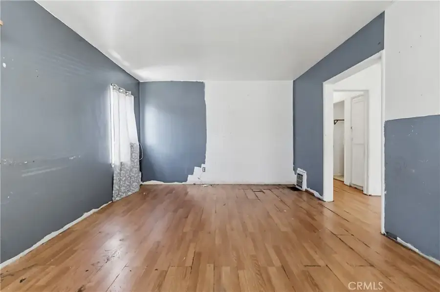 9949 Covello, Burbank, CA 91504 - #3