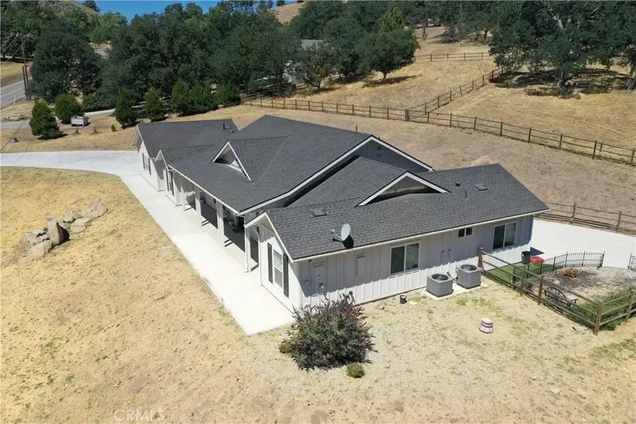 25904 Bear Valley, Tehachapi, CA 93561 - #2