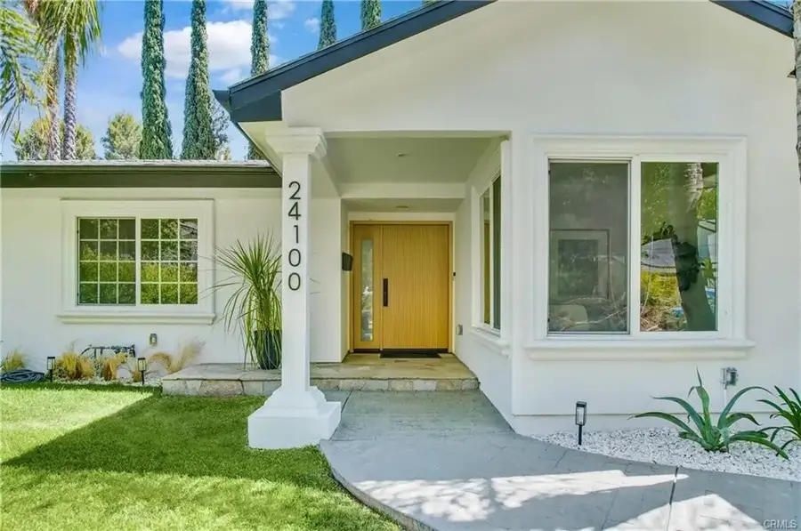 24100 Philiprimm Street, Woodland Hills, CA 91367 - #2