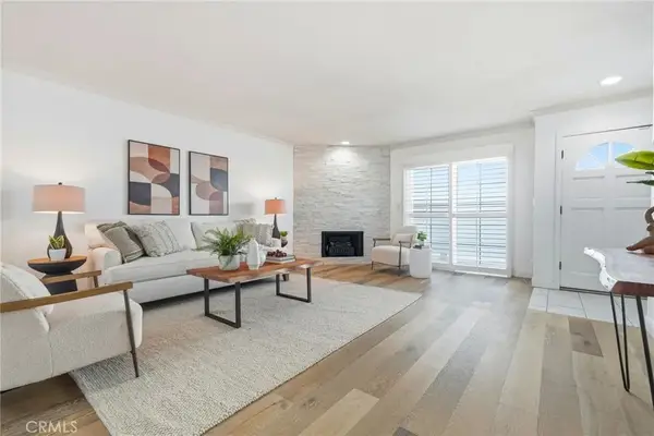 7304 Balboa #C, Lake Balboa, CA 91406