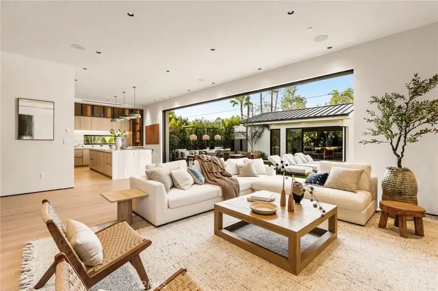 12247 Addison, Valley Village, CA 91607 - #2