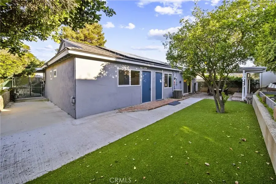 27215 Barada Avenue, Saugus, CA 91350 - #2