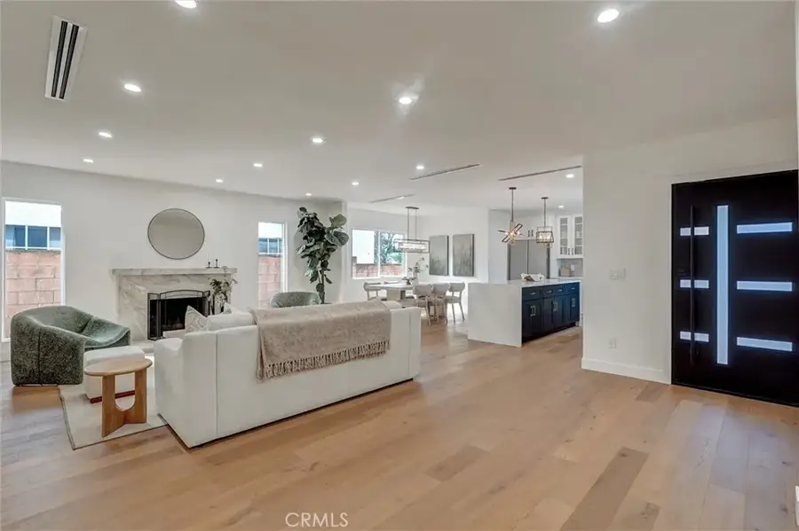 6852 Atoll Avenue, North Hollywood, CA 91605 - #3