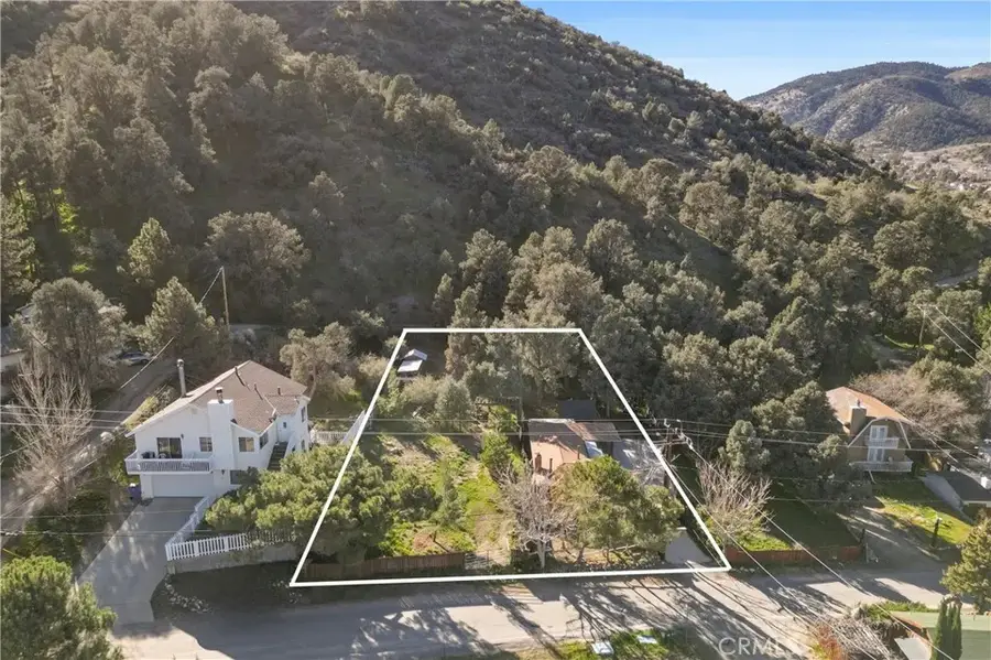 209 E End, Frazier Park, CA 93225 - #2