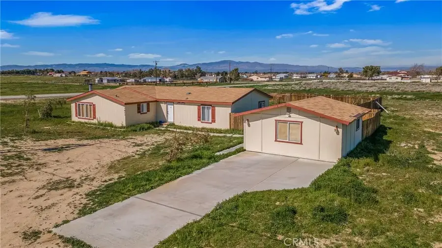 7843 W Avenue F, Lancaster, CA 93536 - #3