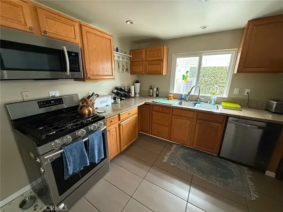 2002 Malcolm, Simi Valley, CA 93065 - #2