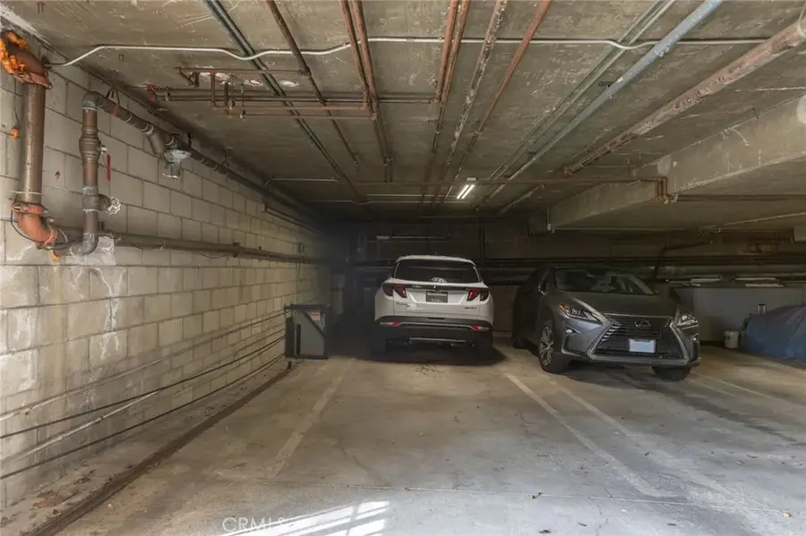 11445 Moorpark, Studio City, CA 91602 - #3