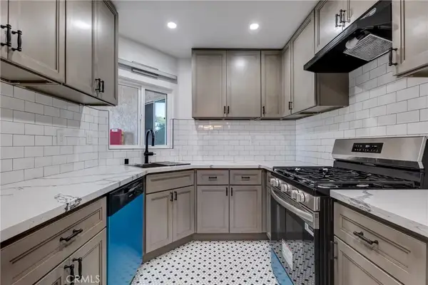 1742 Sinaloa #329, Simi Valley, CA 93065