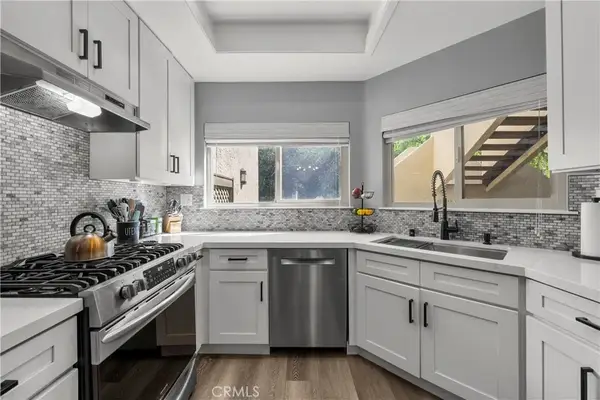 3264 Darby #142, Simi Valley, CA 93063