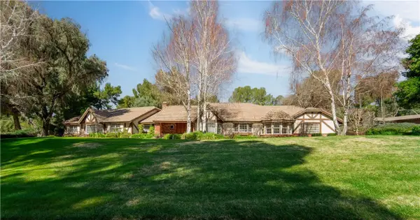15883 Condor Ridge, Canyon Country, CA 91387