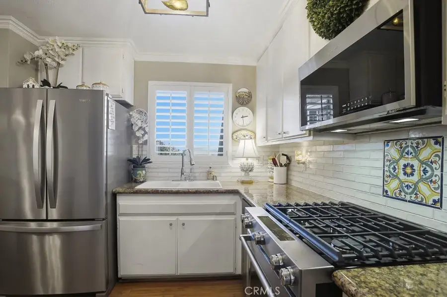 24485 Valle Del Oro #102, Newhall, CA 91321 - #2