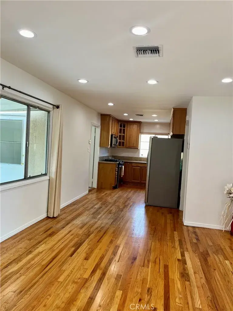 17435 Burma, Encino, CA 91316 - #1