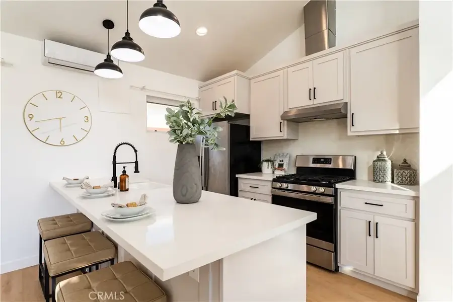 16122 San Fernando Mission Boulevard, Granada Hills, CA 91344 - #3