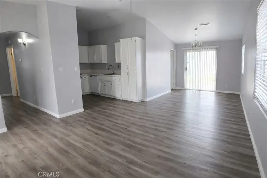 7507 Cross Glade, Bakersfield, CA 93307 - #3