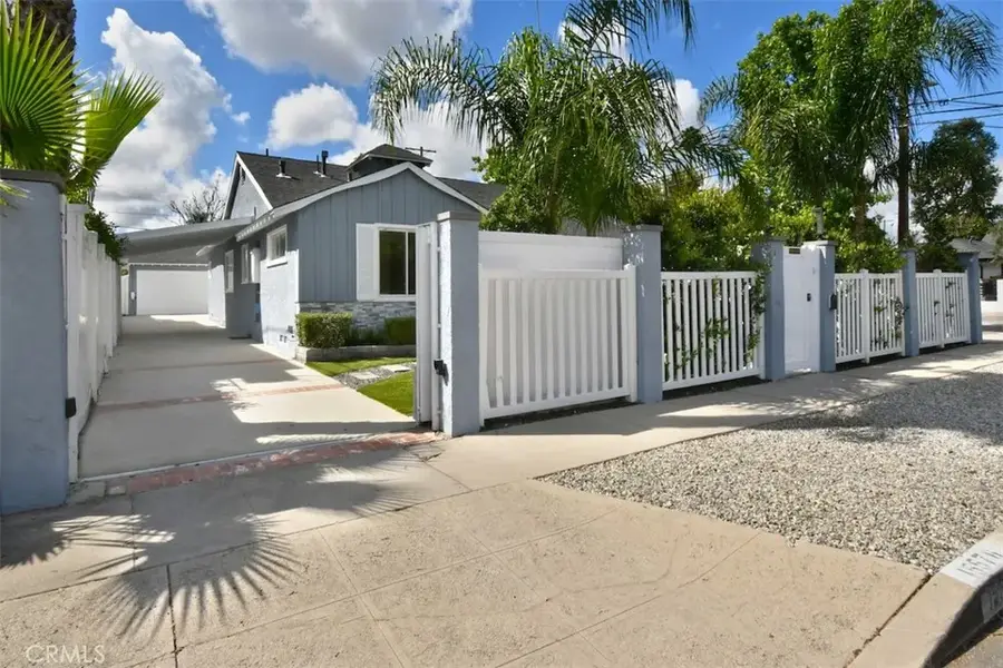 15576 Hesby, Encino, CA 91436 - #2