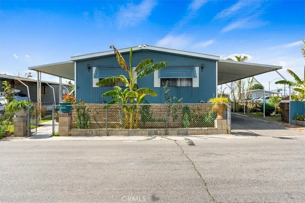 216 Vivian, Bakersfield, CA 93308 - #1