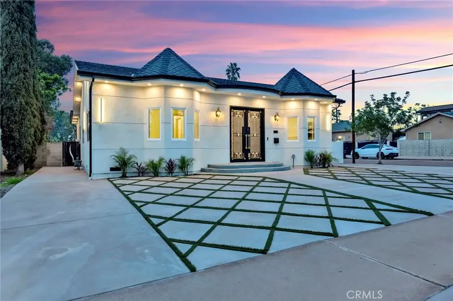 8149 Saint Clair Avenue, North Hollywood, CA 91605 - #2