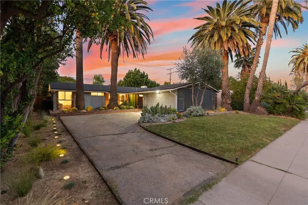 16421 Gledhill, North Hills, CA 91343 - #1