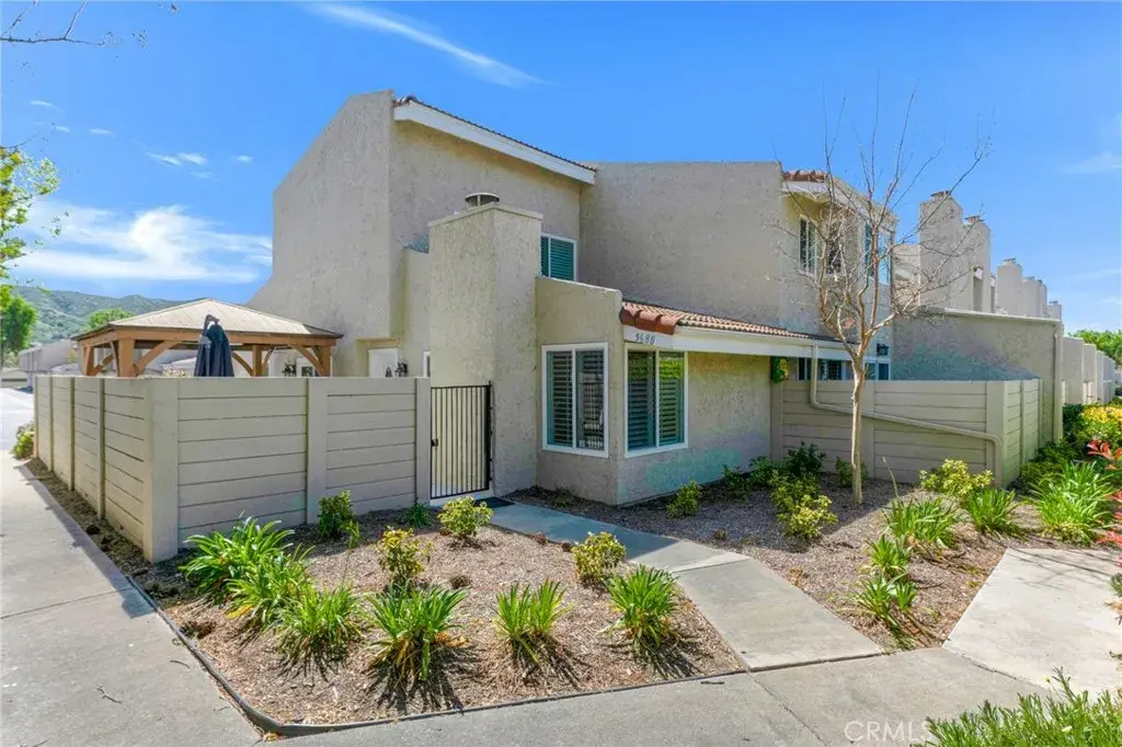 5688 E Los Angeles, Simi Valley, CA 93063 - #1