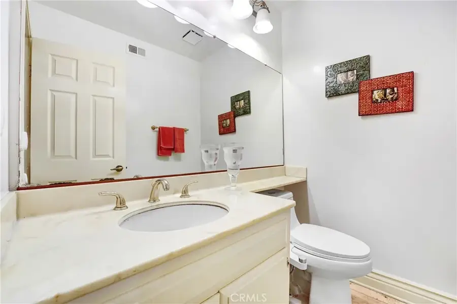 5514 Las Virgenes, Calabasas, CA 91302 - #3