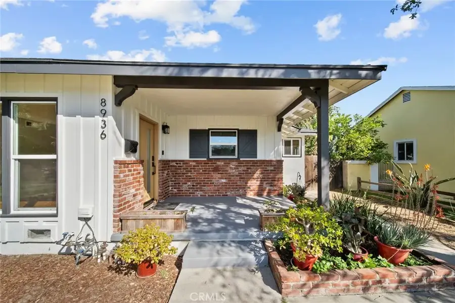 8936 Woodley Avenue, North Hills, CA 91343 - #2
