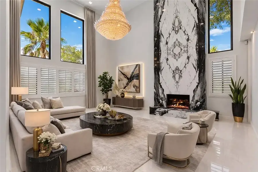 20500 Blairmoore Street, Chatsworth, CA 91311 - #2