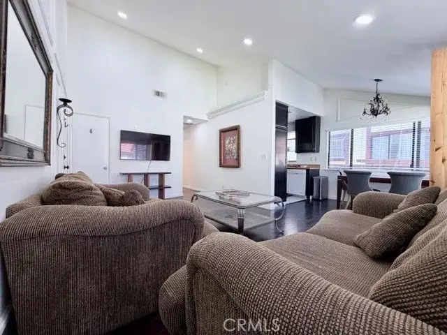 18105 Sundowner Way, Canyon Country, CA 91387 - #3