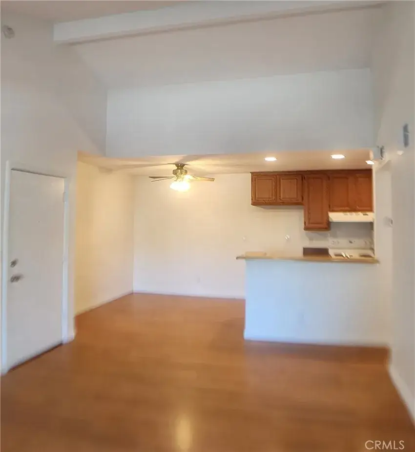 8801 Independence Ave #19, Canoga Park, CA 91304 - #3