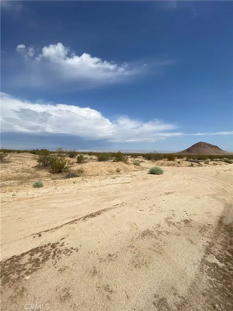 0 Foothill, California City, CA 93505 - #2