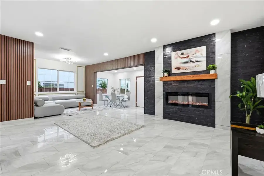 18114 Schoenborn, Northridge, CA 91325 - #2