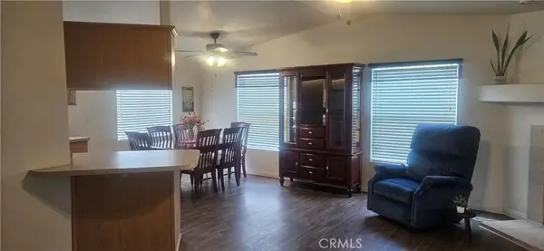 4 Oxford, Northridge, CA 91324