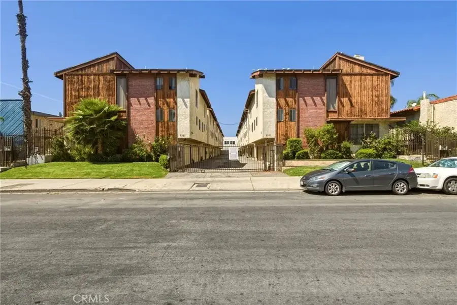 8933 Willis #15, Panorama City, CA 91402 - #3