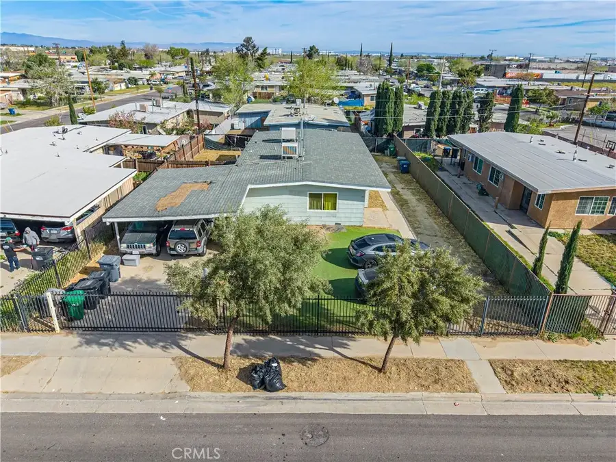835 E Avenue Q, Palmdale, CA 93550 - #2