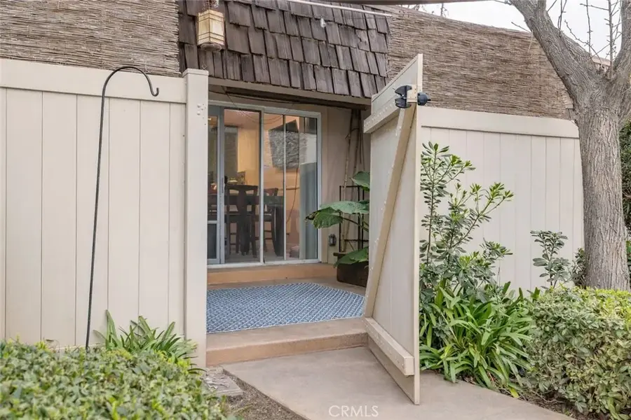 3800 Stockdale #8, Bakersfield, CA 93309 - #3