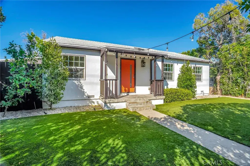 17329 Burbank Boulevard, Encino, CA 91316 - #1