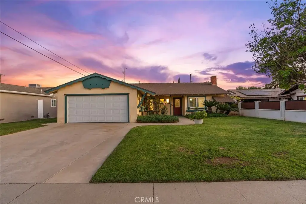 15900 Napa, North Hills, CA 91343 - #1