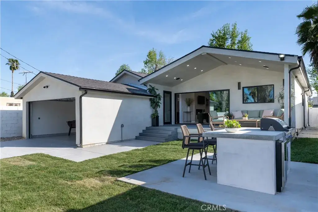 17469 Bullock Street, Encino, CA 91316 - #1